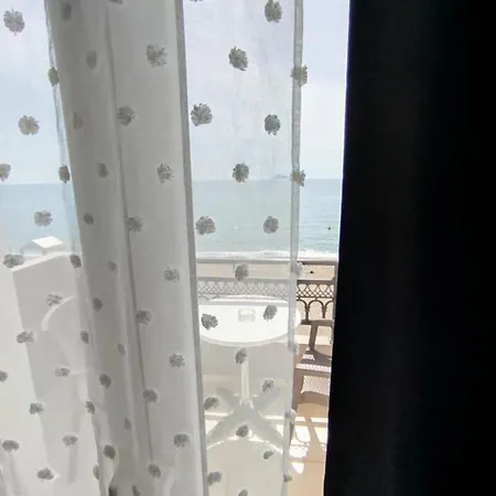 Artemis Apartment *